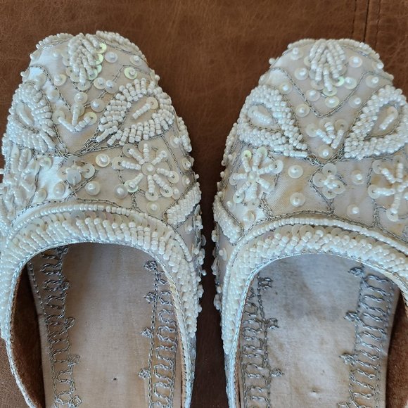 Beaded slides from Dubai - Picture 1 of 6